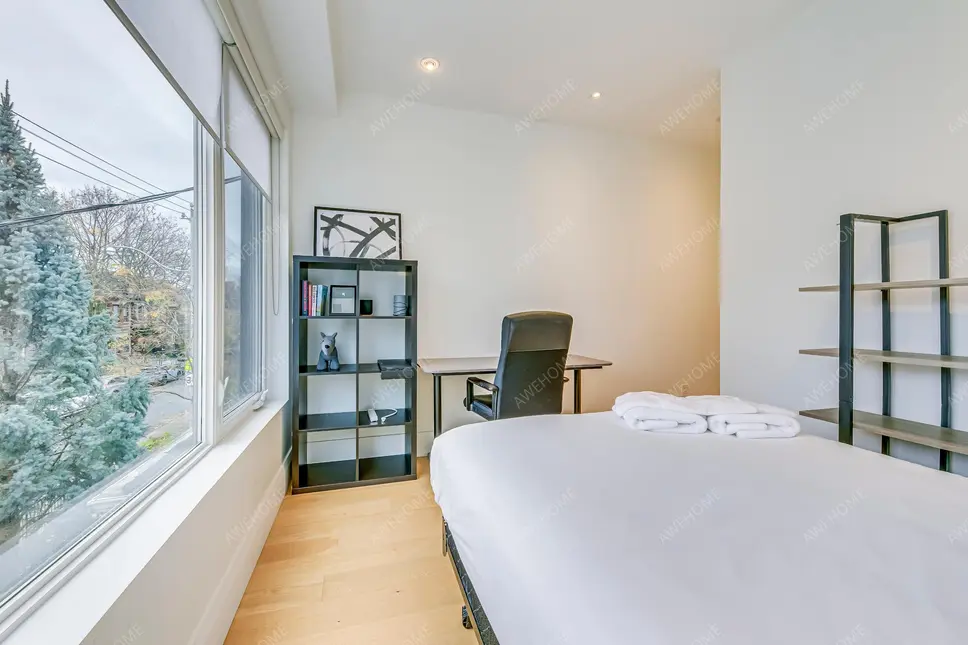多倫多租房Little Italy Luxurious House