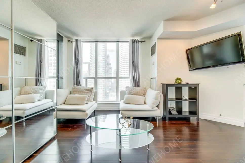 多倫多租房Modern 1-Bedroom for Executives on Queens Quay