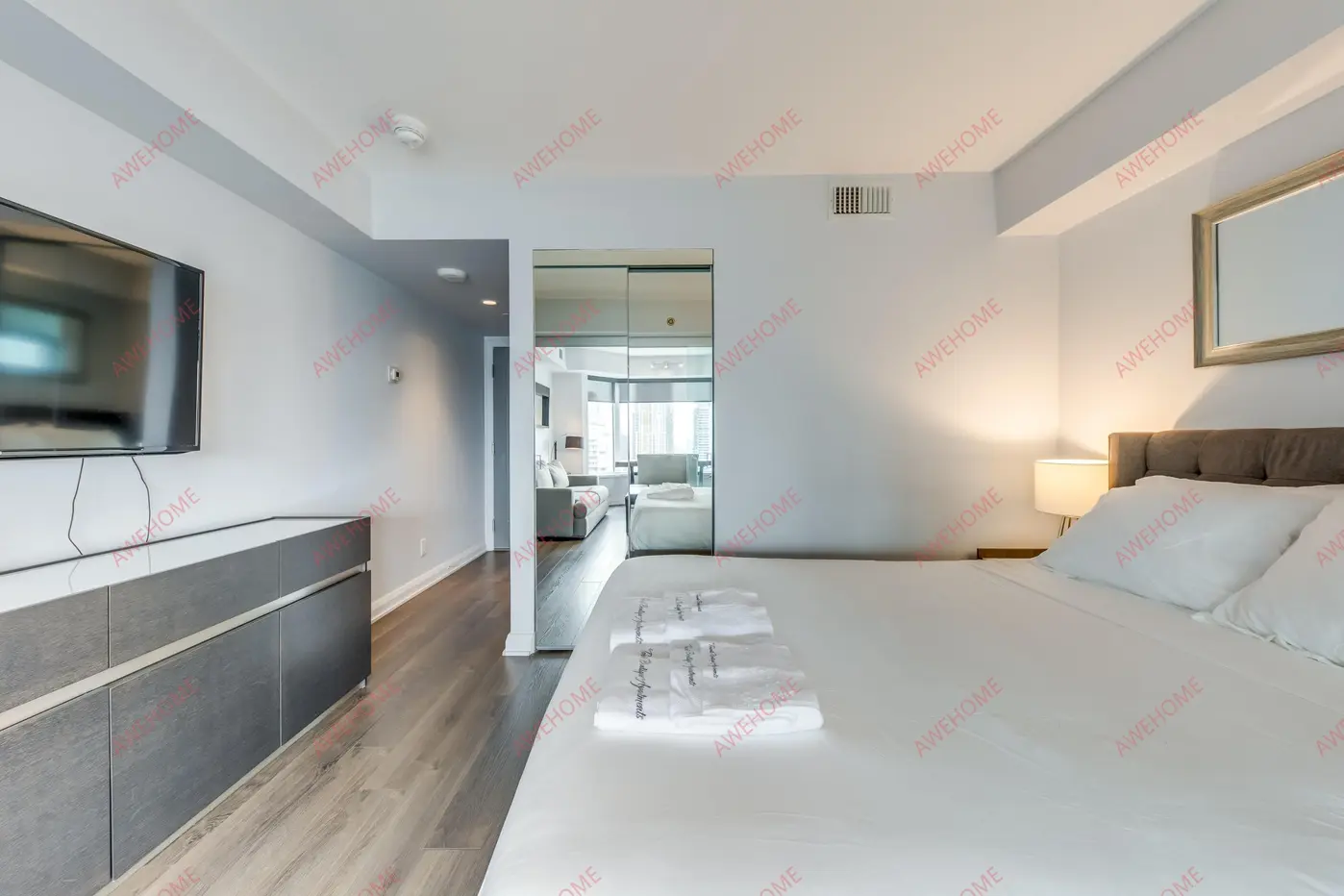 多倫多租房1BR Condo Modern Living