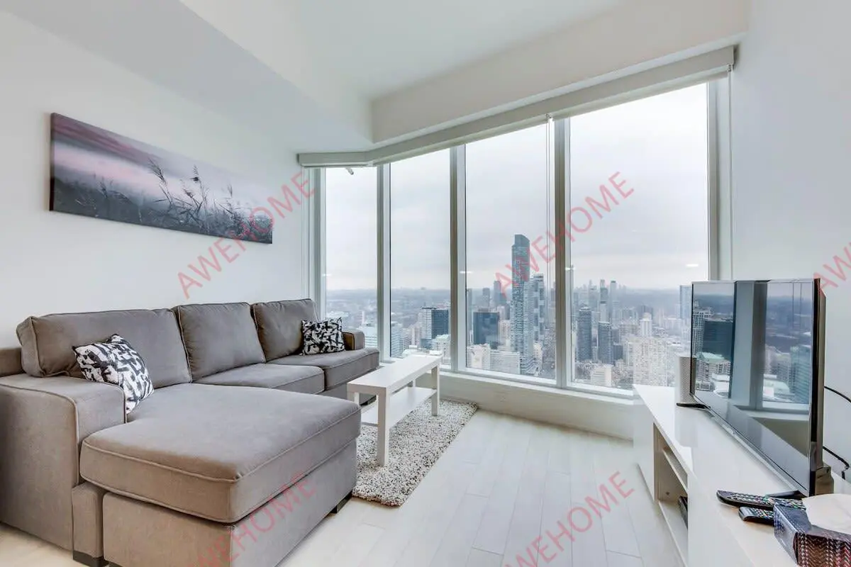 多倫多租房High in the Sky Hotel Style Sub Penthouse