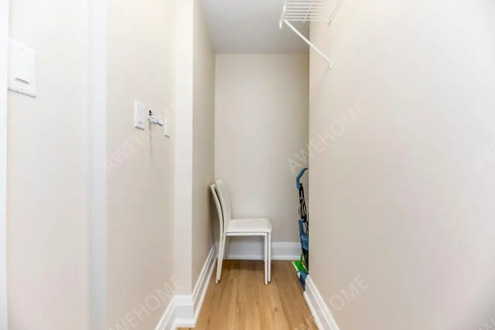 多倫多租房Bay and College Grand Suite