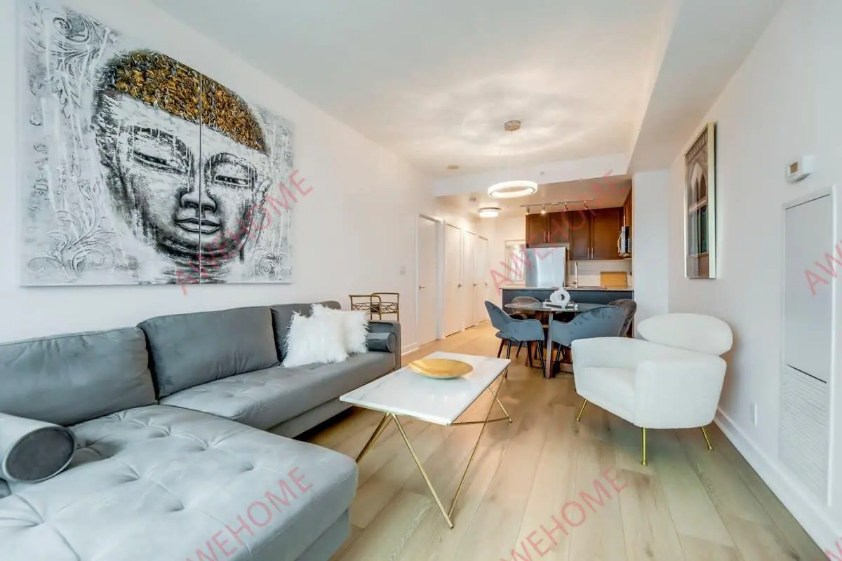 多倫多租房Modern 2 Bedroom Haven Steps from Square One