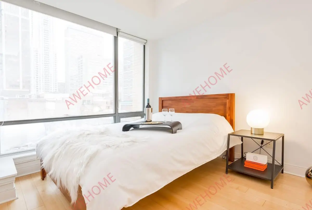 多倫多租房Downtown Hotel Style Yorkville 1 Bedroom with Den