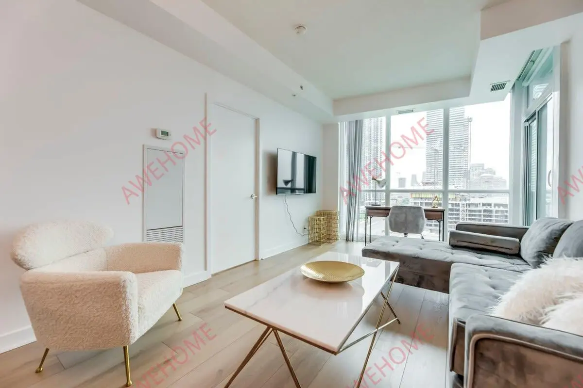 多倫多租房Modern 2 Bedroom Haven Steps from Square One