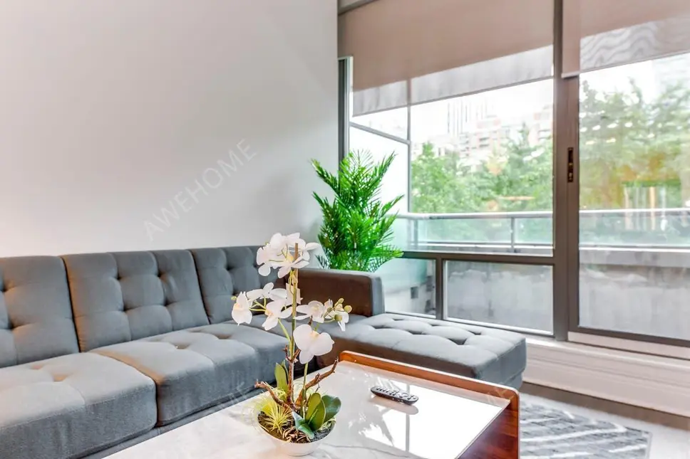 多倫多租房Yorkville 1 Bedroom Plus Home Office Suite