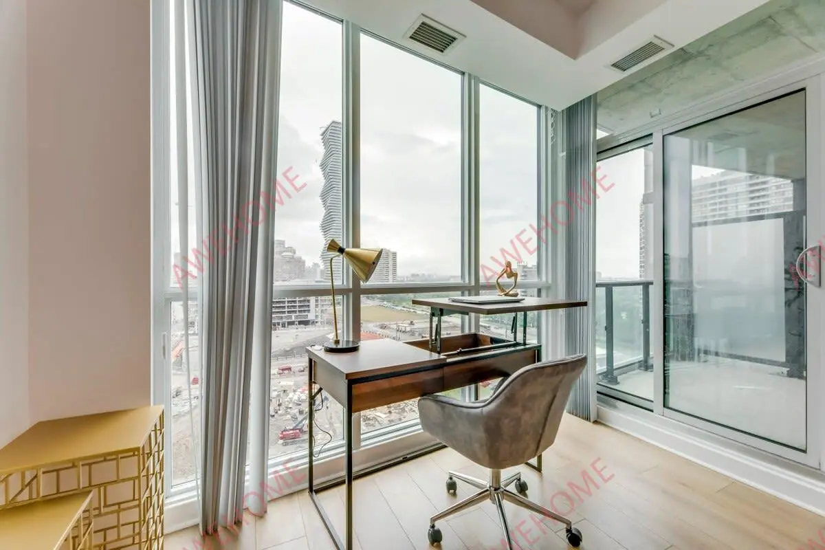 多倫多租房Modern 2 Bedroom Haven Steps from Square One
