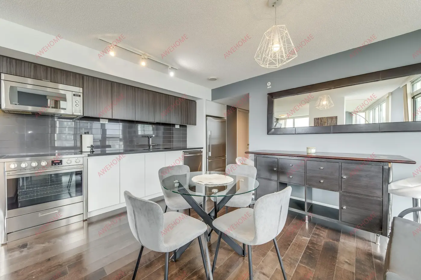 多倫多租房Best-in-City CN Tower Waterfront Views-Large Unit