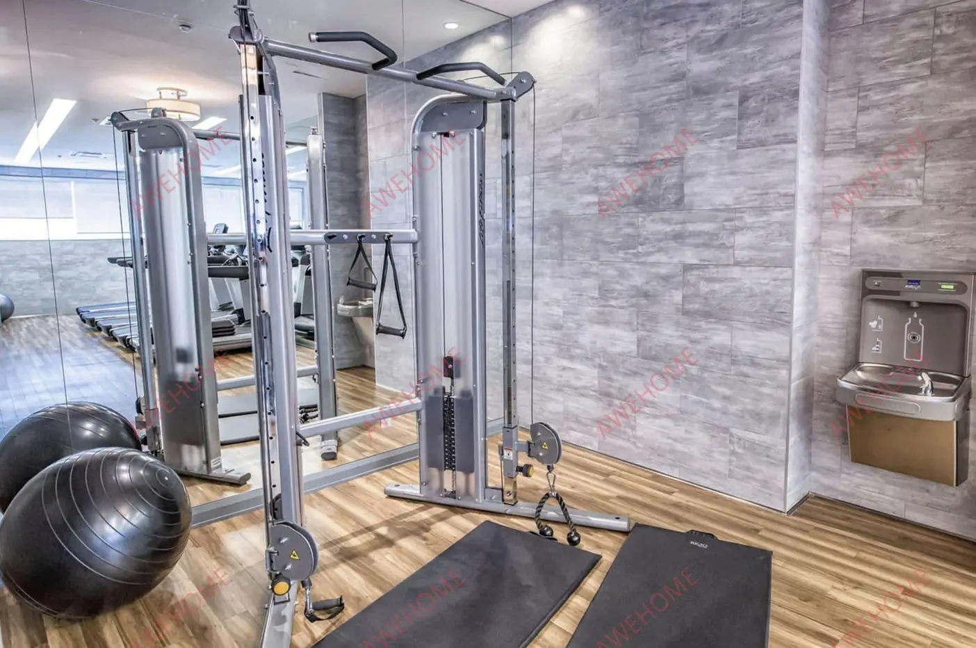 多倫多租房Yorkville Presidential Studio
