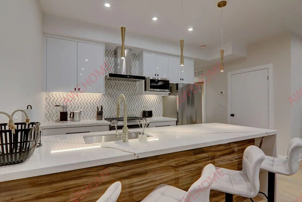 多倫多租房1000 sq ft of Luxury Living in The Annex
