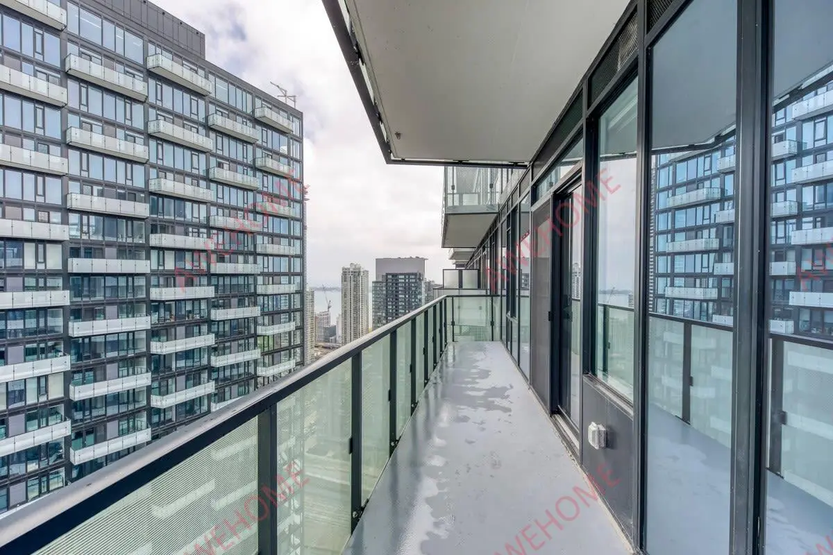 多倫多租房Penthouse Above the Clouds Toronto