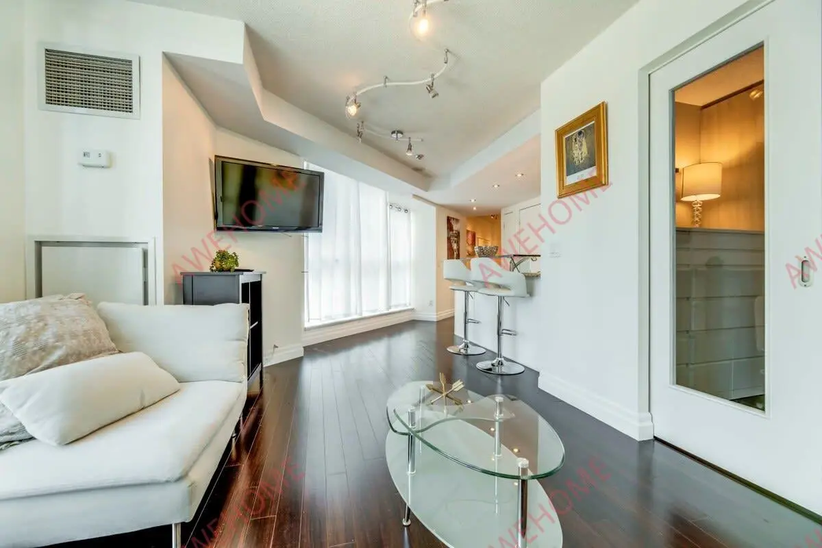 多倫多租房Modern 1-Bedroom for Executives on Queens Quay
