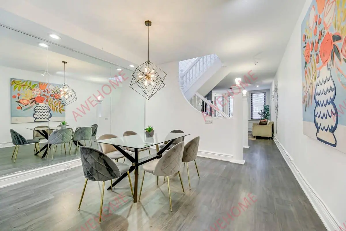 多倫多租房Stylish 2 Storey 2BR in Downtown Toronto