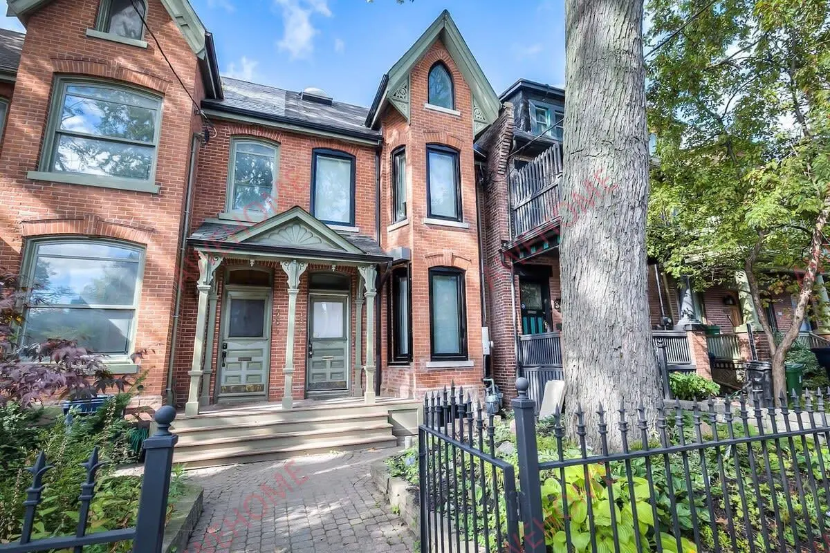 多倫多租房Stunning Split-level 2BR Loft near Dundas Sq