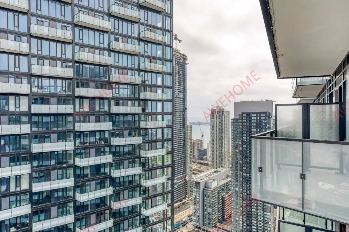 多倫多租房Penthouse Above the Clouds Toronto