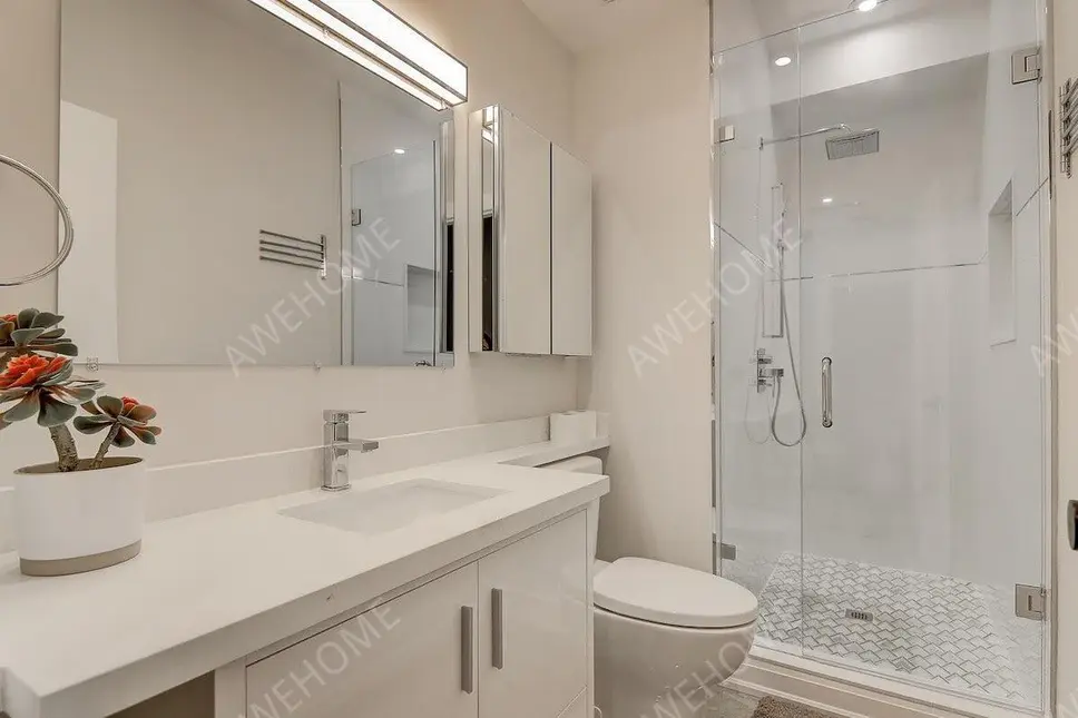 多倫多租房1000 sq ft of Luxury Living in The Annex