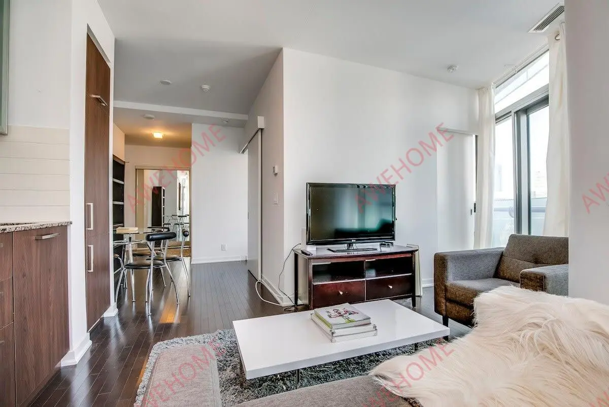 多倫多租房Beautiful Harbourfront Condo in Downtown Toronto