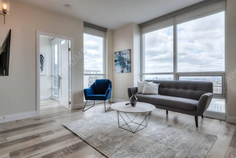多倫多租房Magnificent 2BR Condo in Downtown Toronto