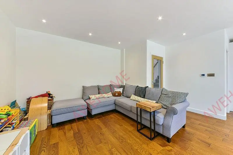 倫敦租房Ashburnham Avenue 4B