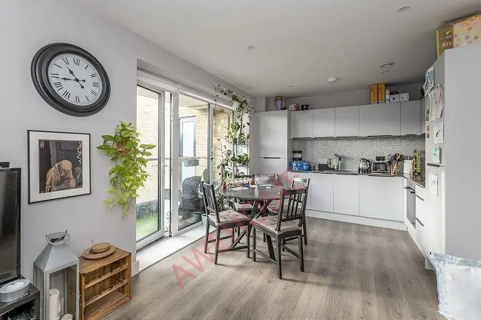 伦敦租房Kilburn Lane 2B