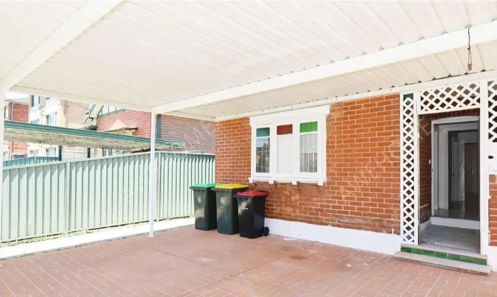 墨爾本租房g30 fifth avenue campsie sydney
