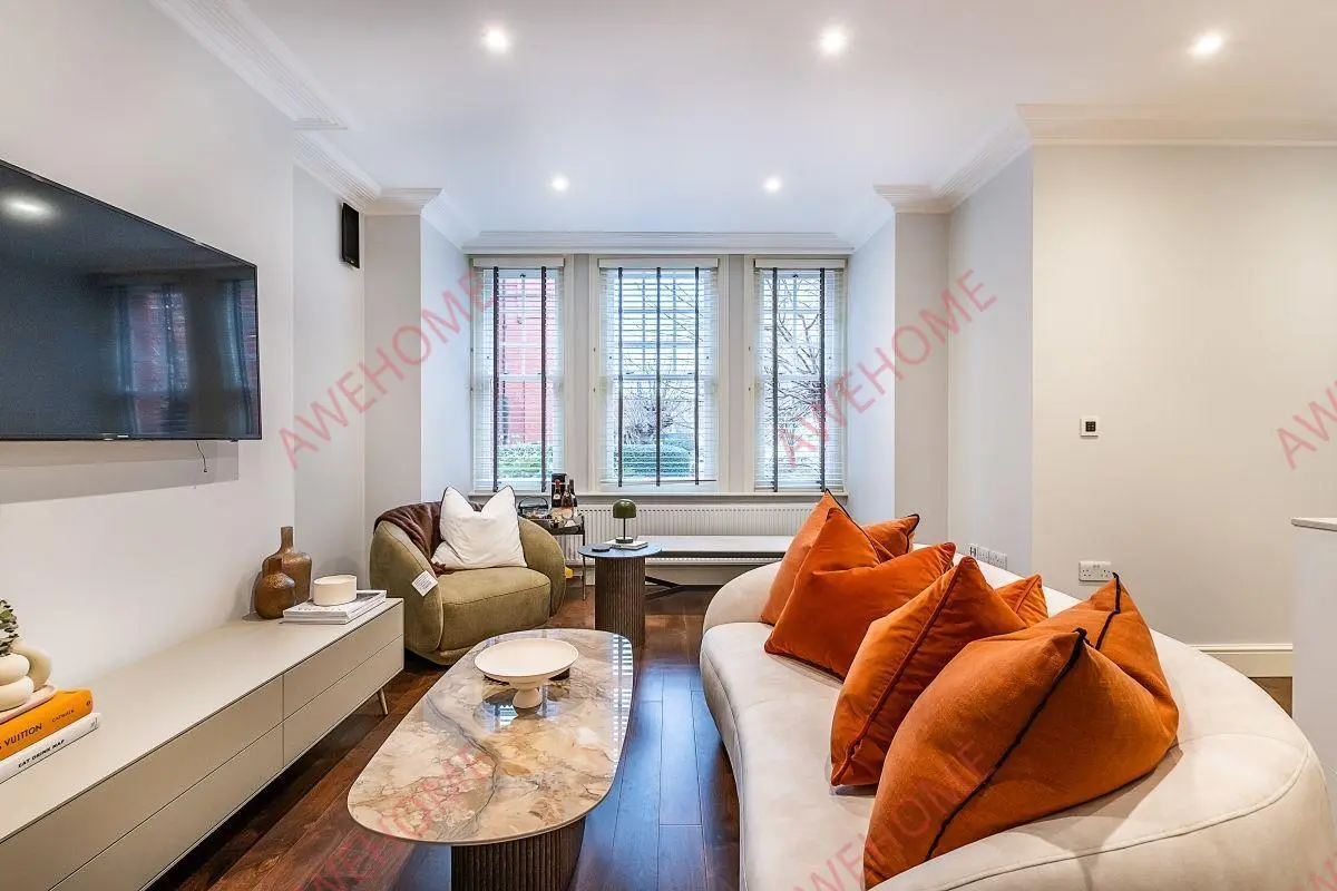 伦敦租房King Street 3B