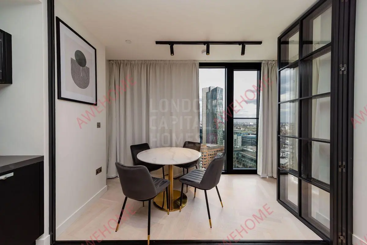 伦敦租房One Crown Place 2B