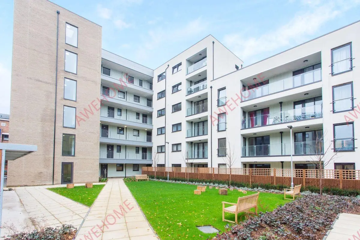 伦敦租房Bow Common Lane 1B