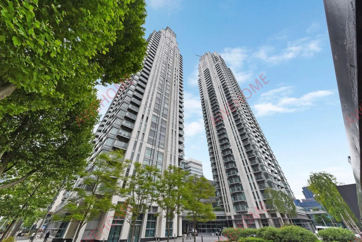 伦敦租房Pan Peninsula Square 1B