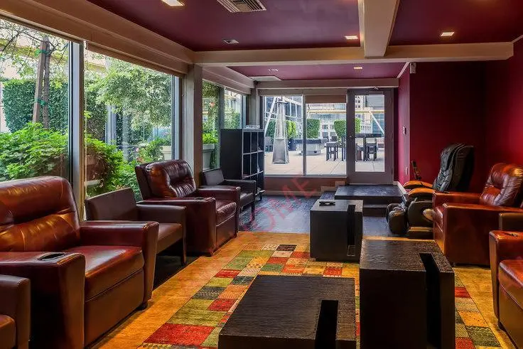 洛杉磯租房TENTEN Wilshire 543