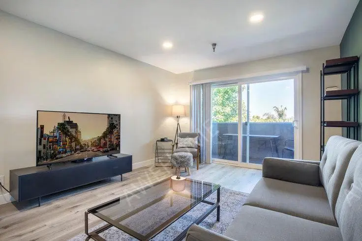 洛杉磯租房Terrace at the Grove 128