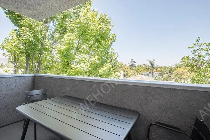 洛杉磯租房Terrace at the Grove 128