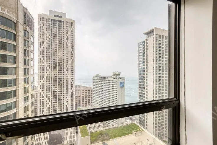 芝加哥租房Lake Shore Plaza 412