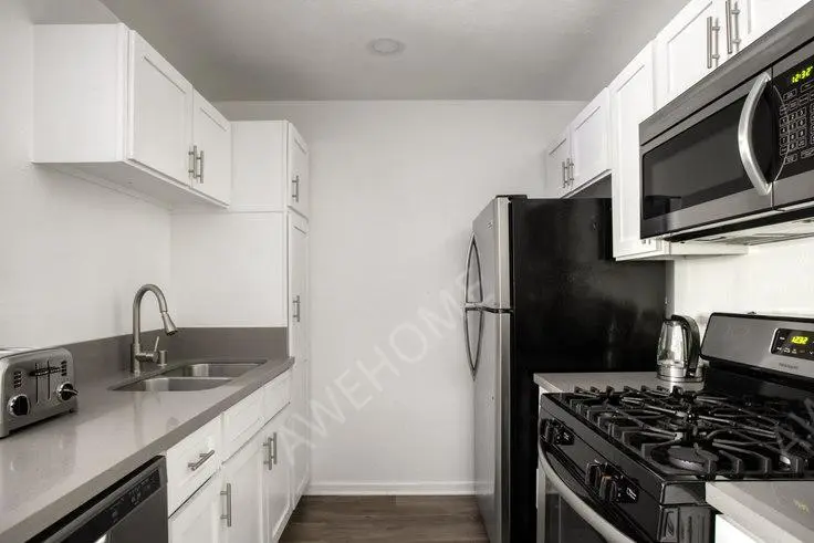 洛杉磯租房1626 Malcolm Ave 137