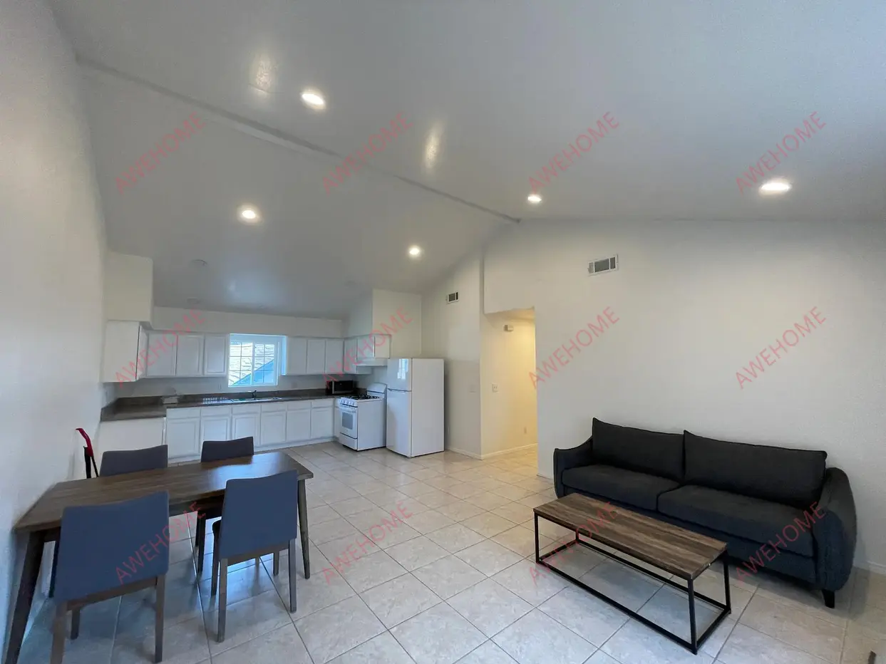 洛杉磯租房3509 S Budlong Avenue
