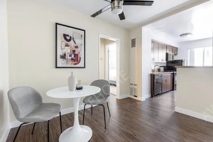 洛杉磯租房Brentwood Regency 315