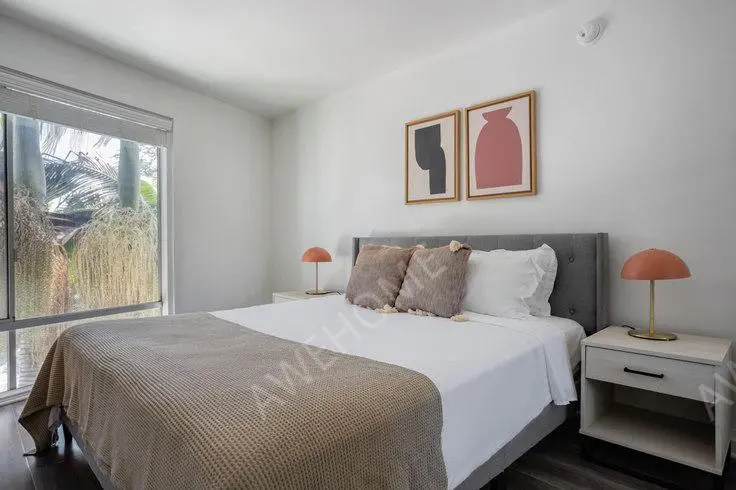 洛杉磯租房Wilshire Embassy 1210