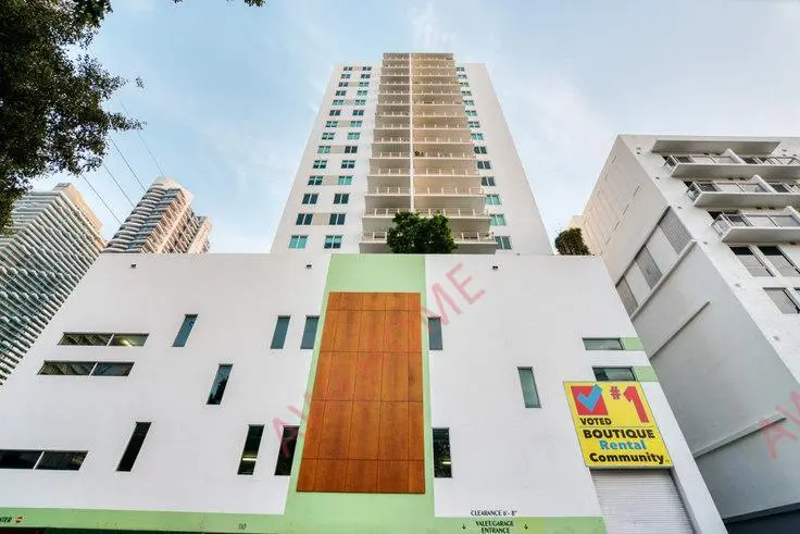 邁阿密租房Brickell First Apartments 143