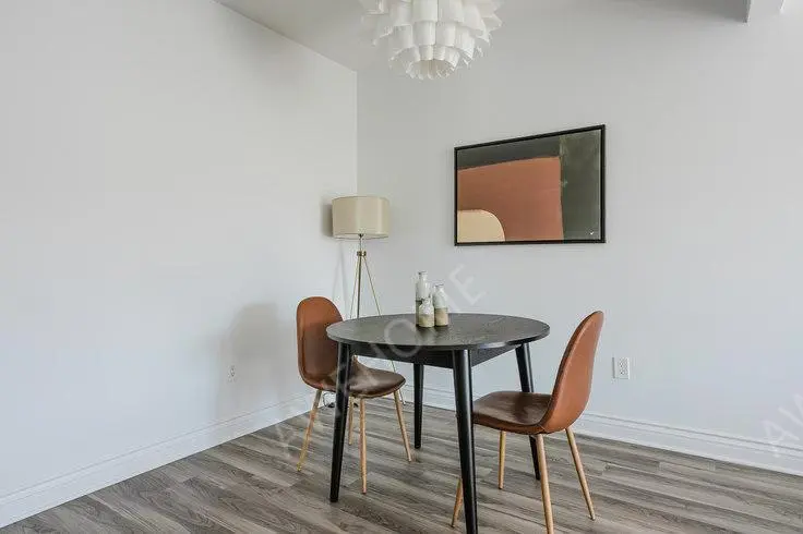 洛杉磯租房147 S Doheny Drive 1284