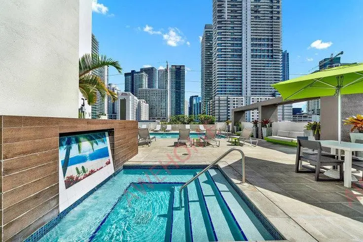 邁阿密租房Brickell First Apartments 143