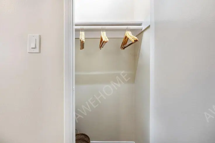 洛杉磯租房Brentwood Regency 220