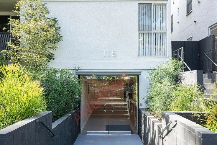 洛杉磯租房115 N Wetherly Dr 679