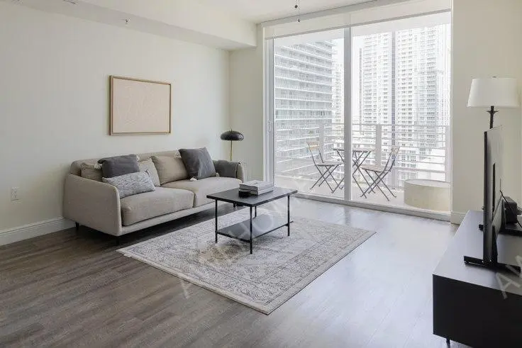 邁阿密租房Brickell First Apartments 143