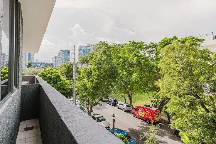 邁阿密租房Metro Edgewater 115