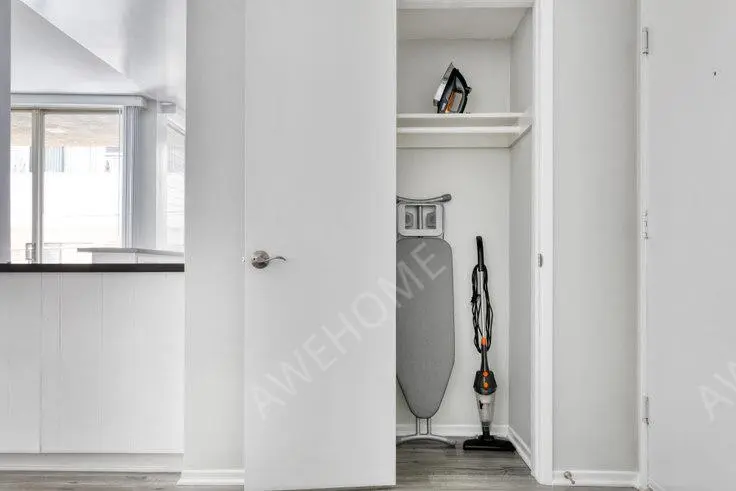 洛杉磯租房115 N Wetherly Dr 679
