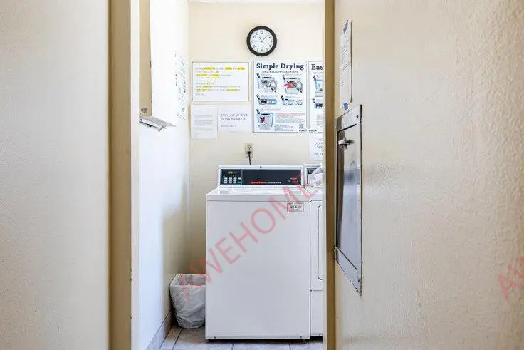 洛杉磯租房616 N Sweetzer Ave 492