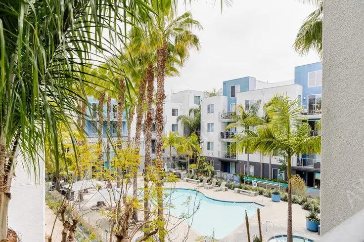 洛杉磯租房Avalon Playa Vista 1325
