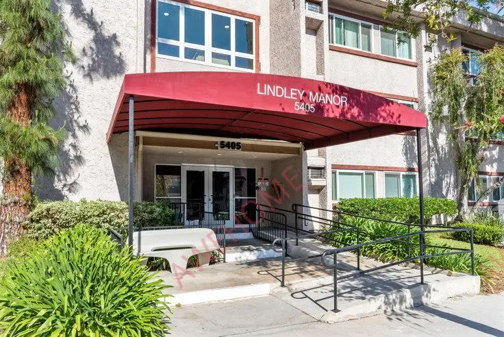 洛杉磯租房5405 Lindley Ave 868