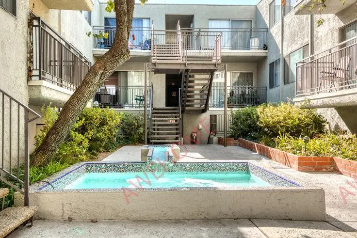 洛杉磯租房Brookside Terrace Apartments 947