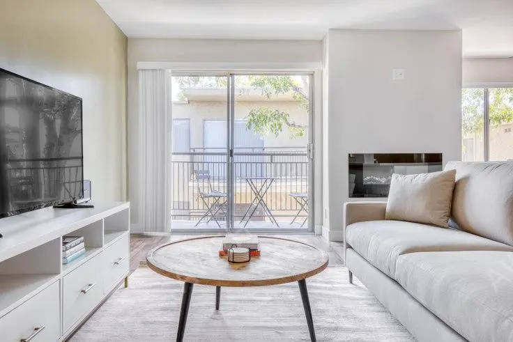 洛杉磯租房Brookside Terrace Apartments 947