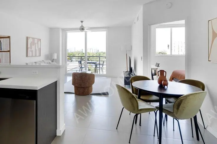 邁阿密租房Brickell West City Rentals 43